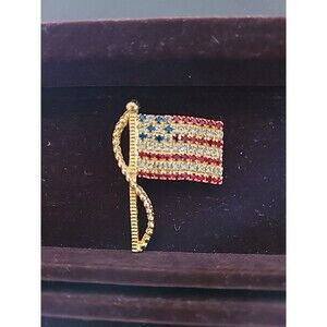 Vintage 60s Rafaelian Signed Rhinestone American Flag Brooch / Pin